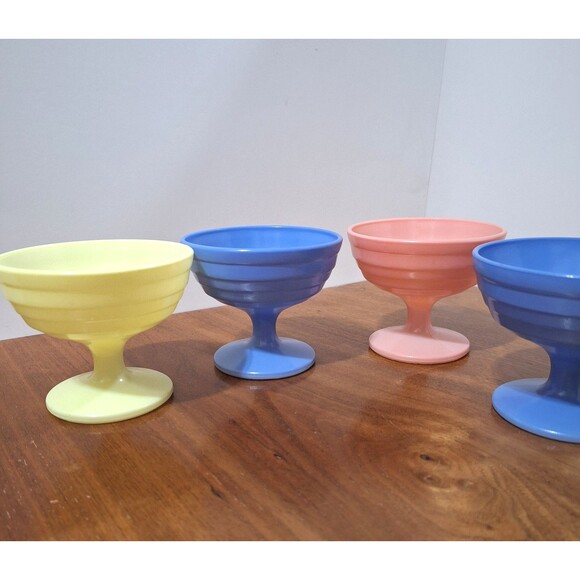 Hazel Atlas Moderntone Platonite Set of 5 Pastel Dessert Sherbert Cups Vintage - Picture 2 of 9